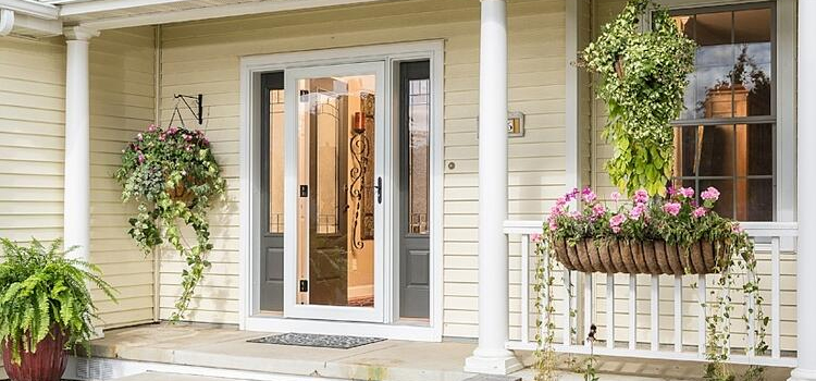 screen door installation in Patterson