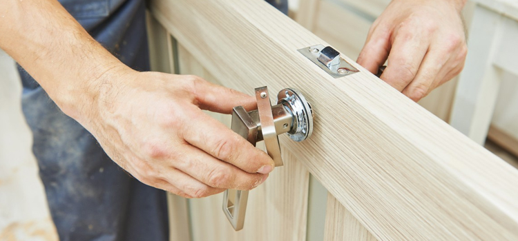 interior door repair Patterson