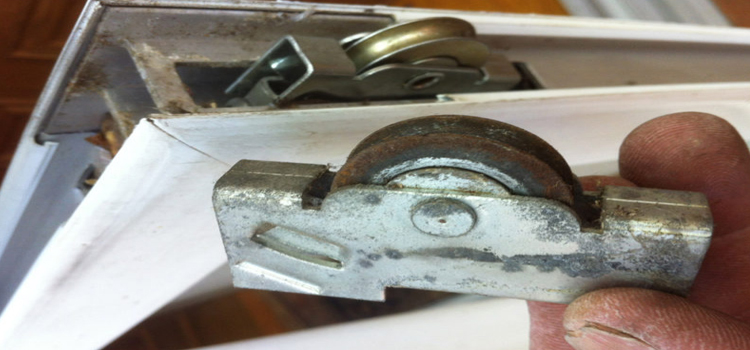 screen door roller repair in Patterson